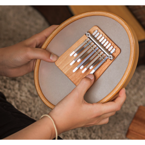 hokema-sansula-duimpiano-bespelen