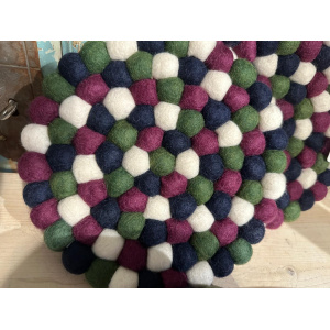 klankschaal-onderzetter-vilt-20cm-d_blauwgroenwitpaars-0300110423_b