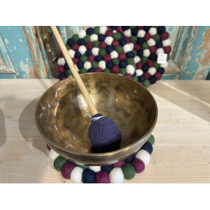 klankschaal-onderzetter-vilt-20cm-d_blauwgroenwitpaars-0300110423_c