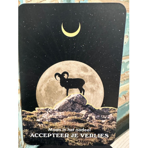 omarm-je-intuitie-met-de-maan-9789401305921_b